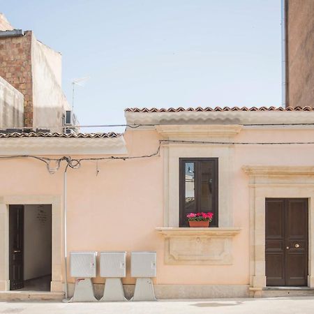 L'Antico Fondaco Βίλα Avola Εξωτερικό φωτογραφία